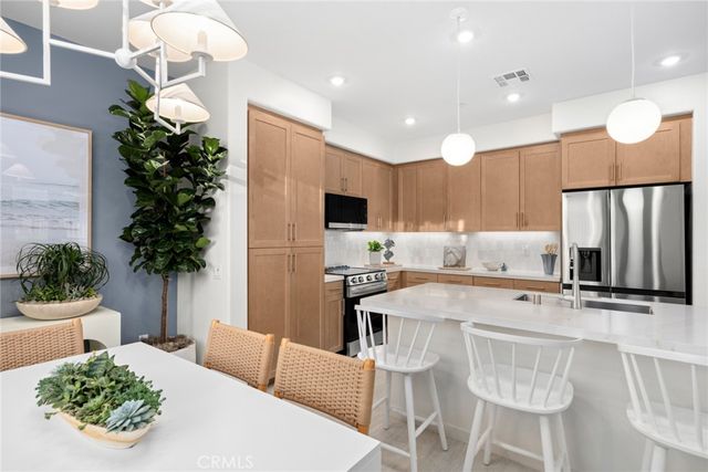 5799 Santa Barbara Avenue, Garden Grove, CA 92845