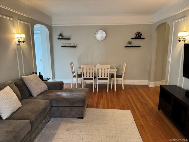 3 Franklin Avenue 4M, White Plains, NY 10601