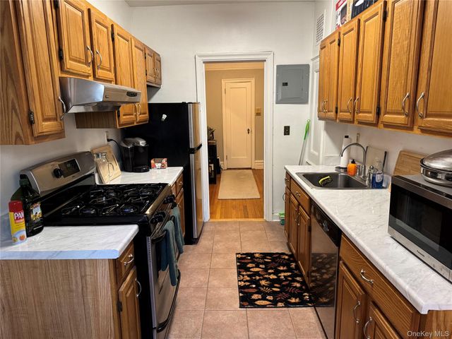 3 Franklin Avenue 4M, White Plains, NY 10601