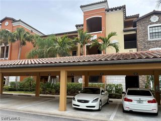 9715 Acqua CT 125, Naples, FL 34113