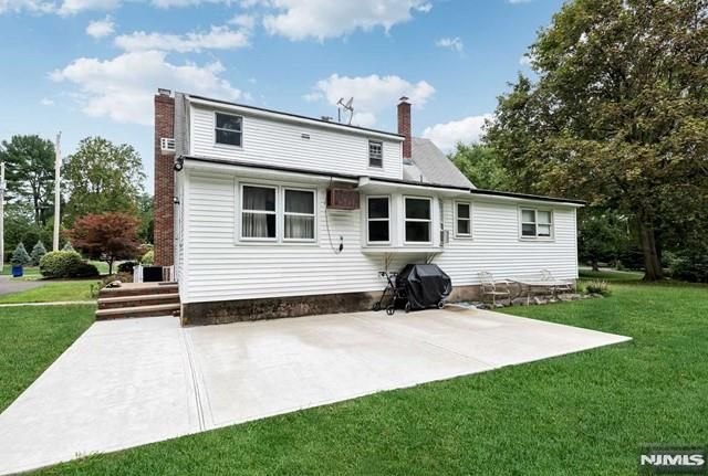 1013 Kent Place 2nd floor, Franklin Lakes, NJ 07417