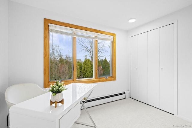 9 Bowen Place, Stony Brook, NY 11790