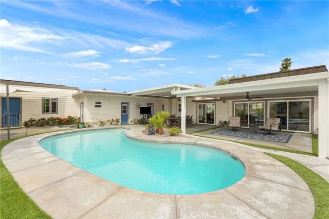 73955 Catalina Way, Palm Desert, CA 92260