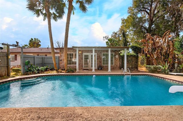 2101 NE 50TH STREET, Ocala, FL 34479