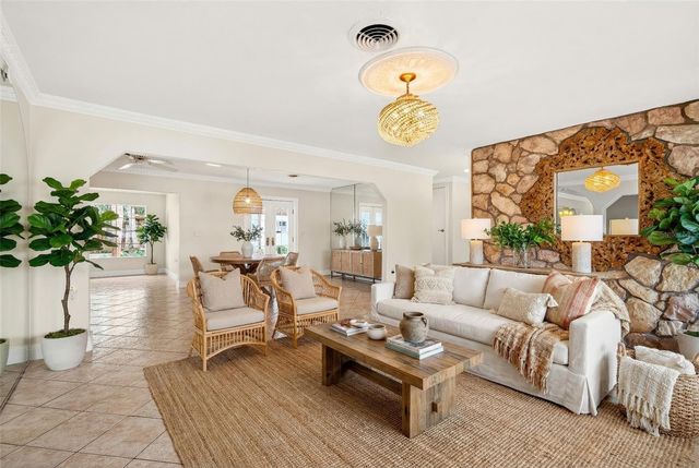 2101 NE 50TH STREET, Ocala, FL 34479