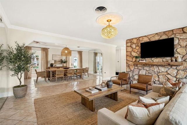 2101 NE 50TH STREET, Ocala, FL 34479