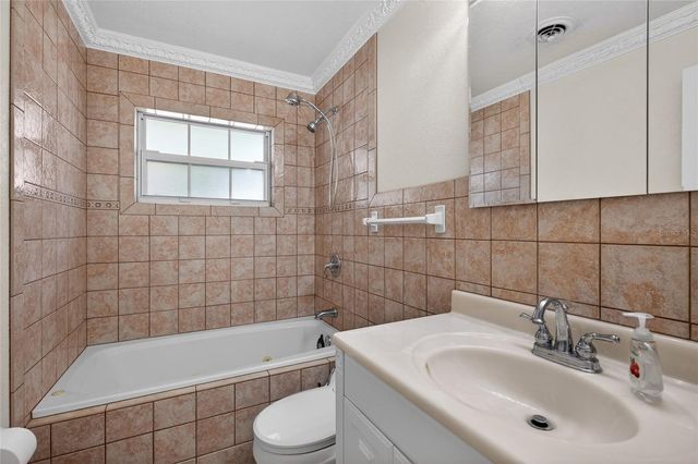 2101 NE 50TH STREET, Ocala, FL 34479