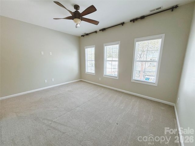 229 W G Street, Kannapolis, NC 28081