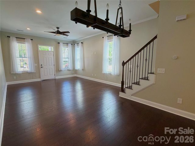 229 W G Street, Kannapolis, NC 28081