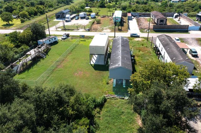 435 16th Street, San Leon, TX 77539