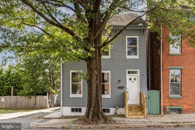 314 W KING ST, York, PA 17401