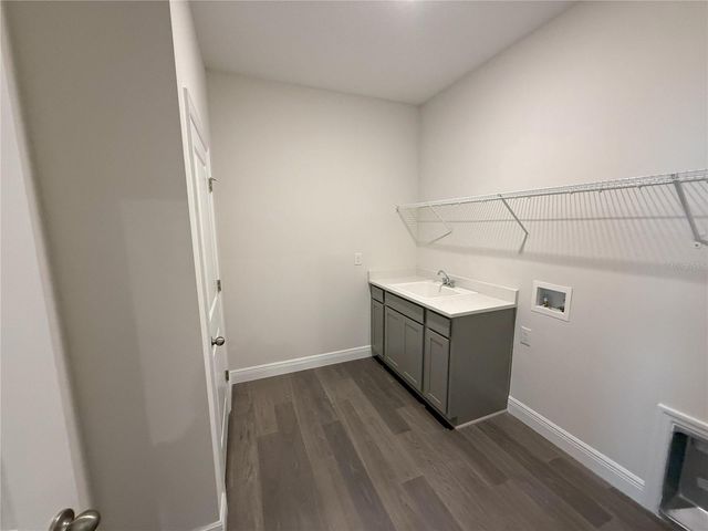 2113 WARREN ACRES BOULEVARD, Wesley Chapel, FL 33543