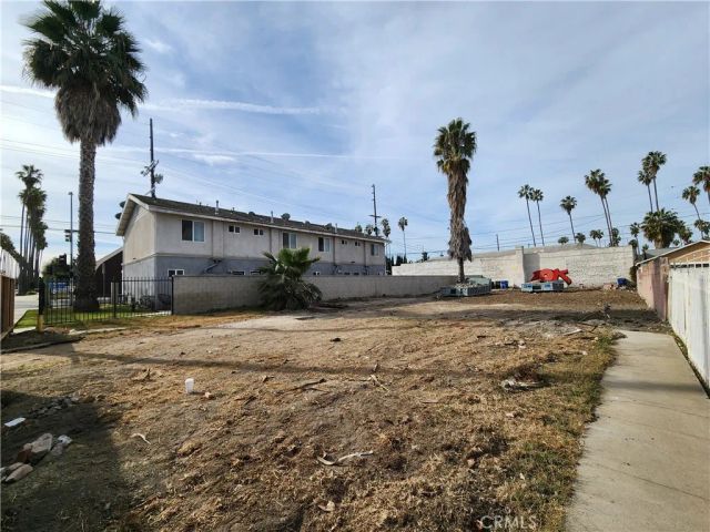 4719 8th, Los Angeles, CA 90043