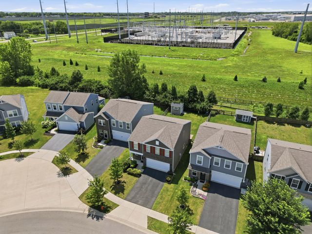 407 Nells Way, Lockbourne, OH 43137