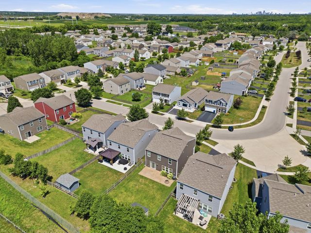 407 Nells Way, Lockbourne, OH 43137