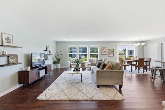407 Nells Way, Lockbourne, OH 43137