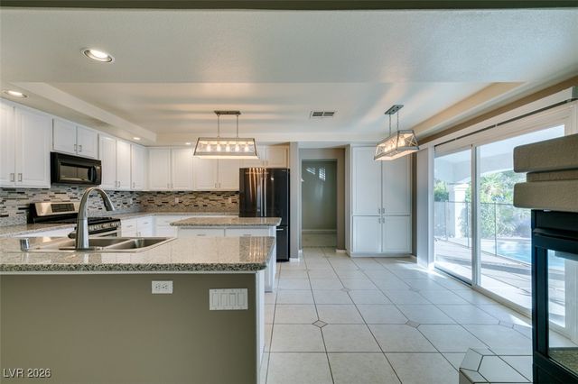 685 Lynmar Court, Henderson, NV 89052