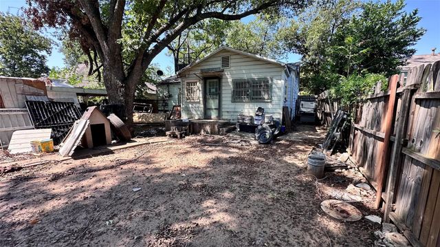 3617 Bright Street, Fort Worth, TX 76119