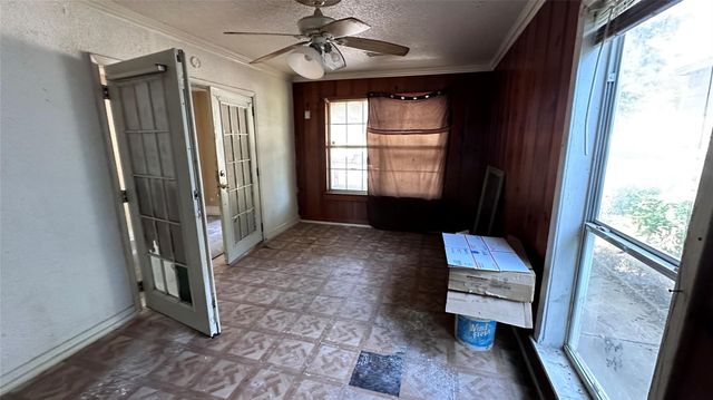 3617 Bright Street, Fort Worth, TX 76119