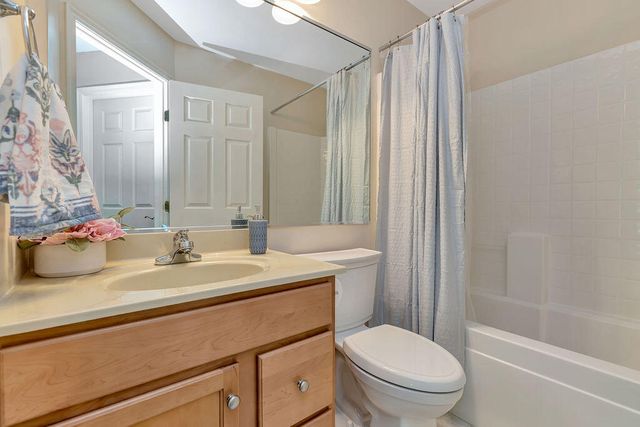 8419 Old World Court, Union, KY 41091