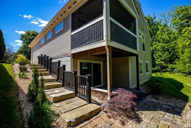 8419 Old World Court, Union, KY 41091