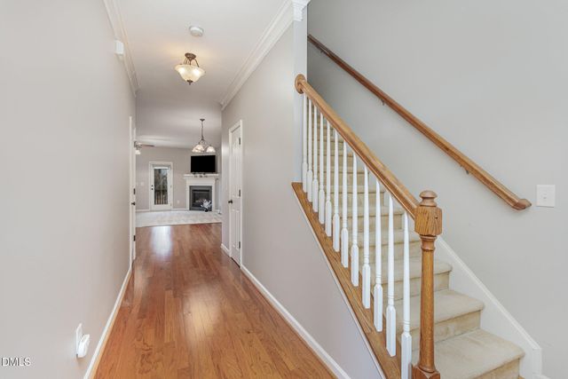 233 Murray Glen Drive, Cary, NC 27519