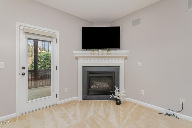 233 Murray Glen Drive, Cary, NC 27519