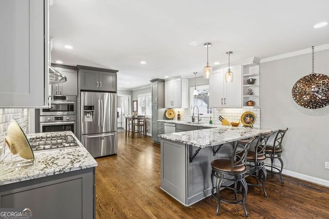 2318 Midvale Circle, Tucker, GA 30084