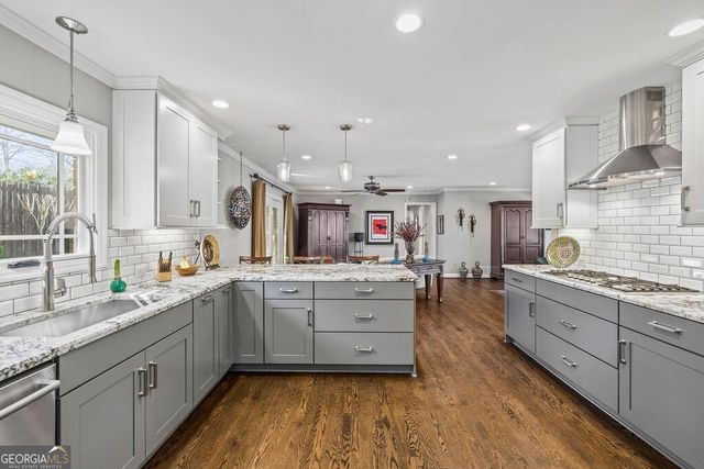 2318 Midvale Circle, Tucker, GA 30084