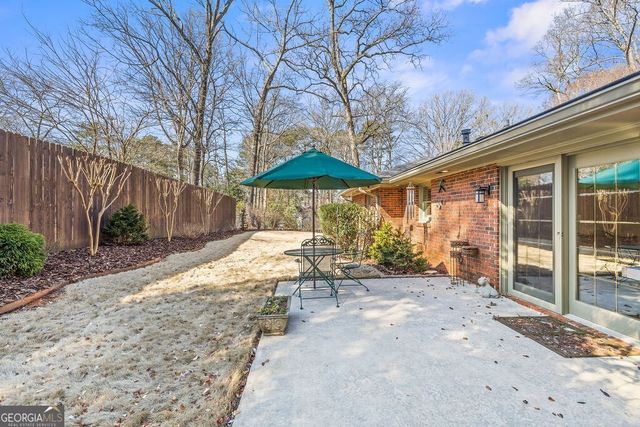 2318 Midvale Circle, Tucker, GA 30084