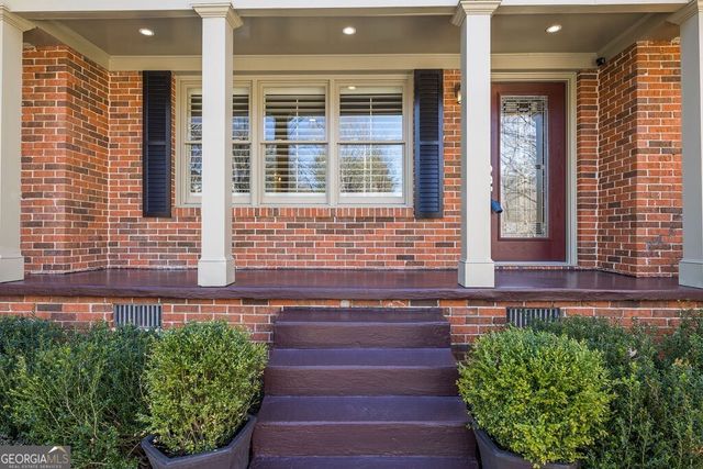 2318 Midvale Circle, Tucker, GA 30084