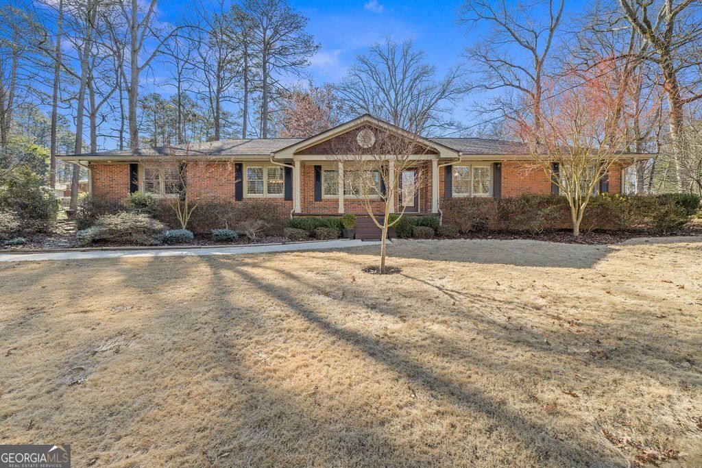 2318 Midvale Circle, Tucker, GA 30084