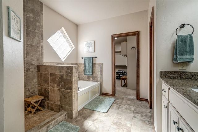 16336 Winding Park Drive, Edmond, OK 73013