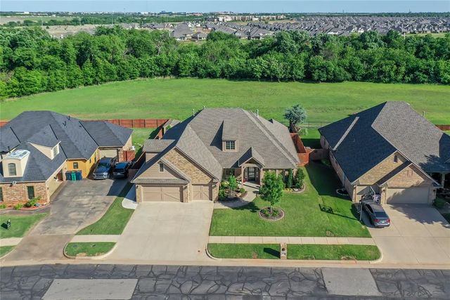16336 Winding Park Drive, Edmond, OK 73013