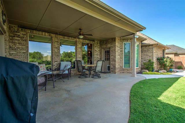 16336 Winding Park Drive, Edmond, OK 73013