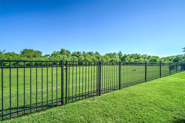 16336 Winding Park Drive, Edmond, OK 73013