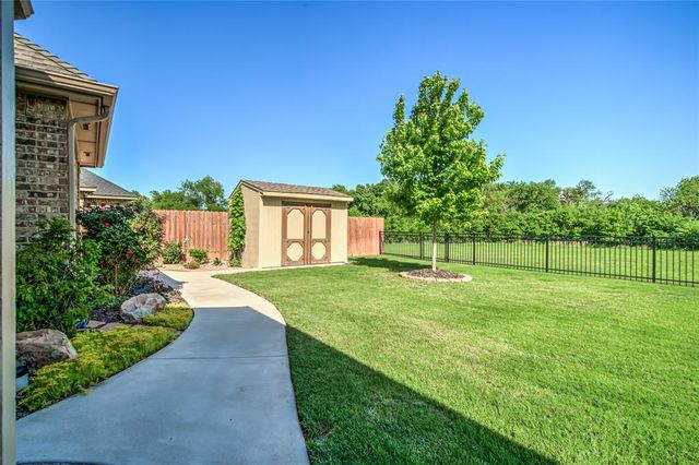 16336 Winding Park Drive, Edmond, OK 73013