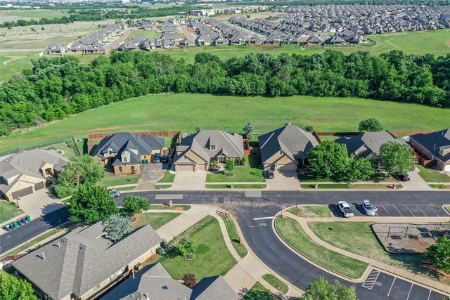 16336 Winding Park Drive, Edmond, OK 73013