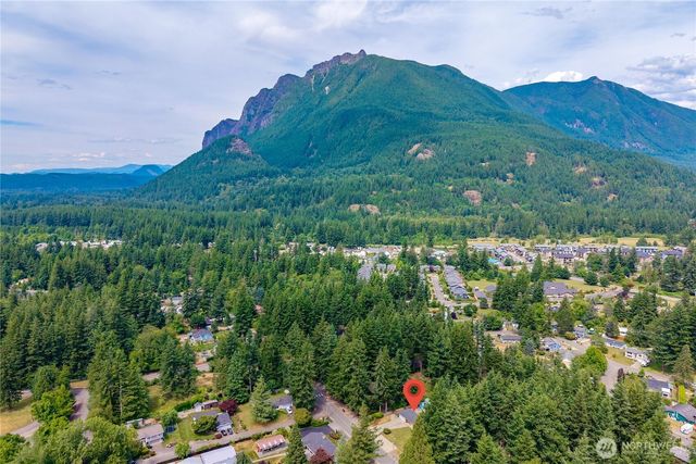 13410 432nd Avenue SE, North Bend, WA 98045
