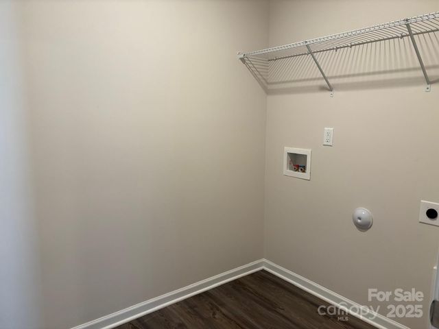 7121 Maple Run Circle, Charlotte, NC 28215