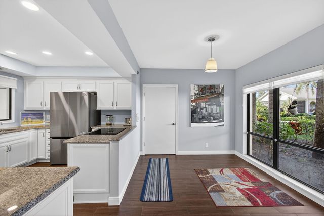 107 Waterview Drive, Palm Beach Gardens, FL 33418