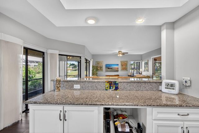 107 Waterview Drive, Palm Beach Gardens, FL 33418