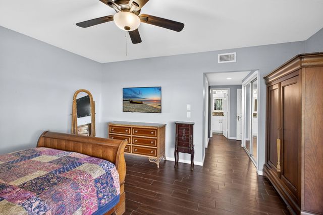 107 Waterview Drive, Palm Beach Gardens, FL 33418