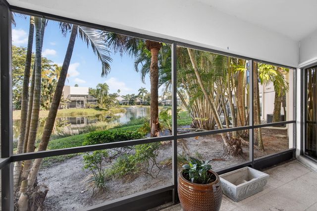 107 Waterview Drive, Palm Beach Gardens, FL 33418