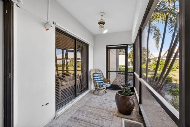 107 Waterview Drive, Palm Beach Gardens, FL 33418