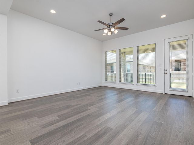 217 Gary Wayne DR, Liberty Hill, TX 78642