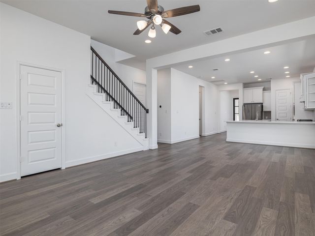 217 Gary Wayne DR, Liberty Hill, TX 78642
