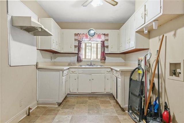 1994 Dodson SW Drive, Atlanta, GA 30311