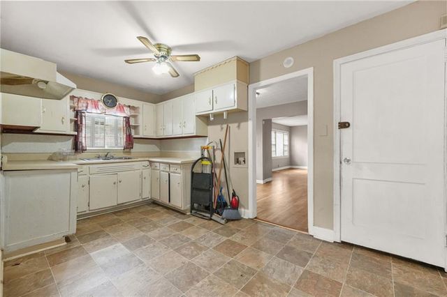 1994 Dodson SW Drive, Atlanta, GA 30311