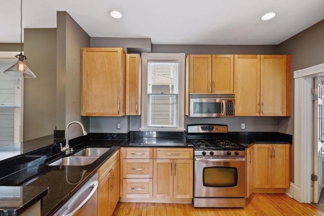 3117 Harriet Avenue, Minneapolis, MN 55408